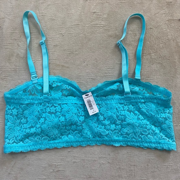 Torrid Aqua Lace Bandeau - Picture 3 of 4
